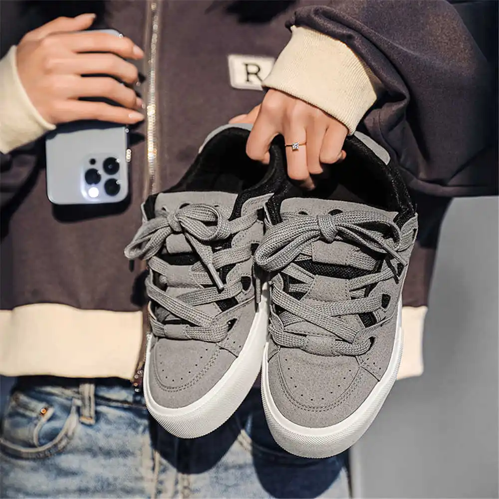 Streetwear Brand Global - 女性用スポーツスニーカー,レース付きスニーカー,ヒップホップ,スニーカー,スケートボード,バレーボール,ベージュのブーツ