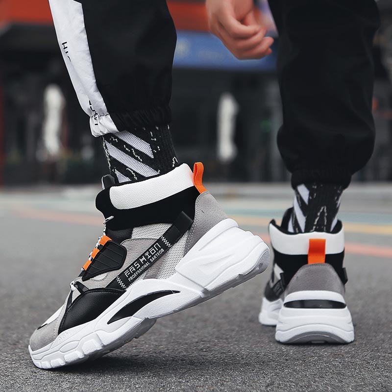 Hightop夏男性のスポーツの靴の男ランニングシューズ男性 - Streetwear High End Brand のレビューと価格